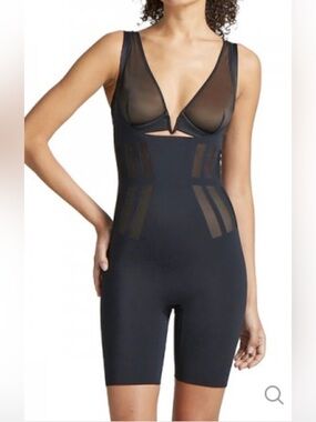 Commando Black Sheer-Panel Sculpting Bodysuit, NWT. Size S
